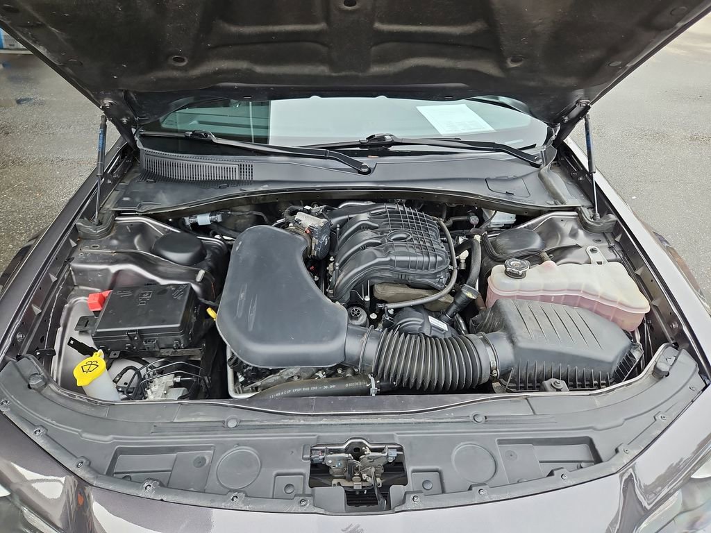 Used 2023 Chrysler 300 S image 37