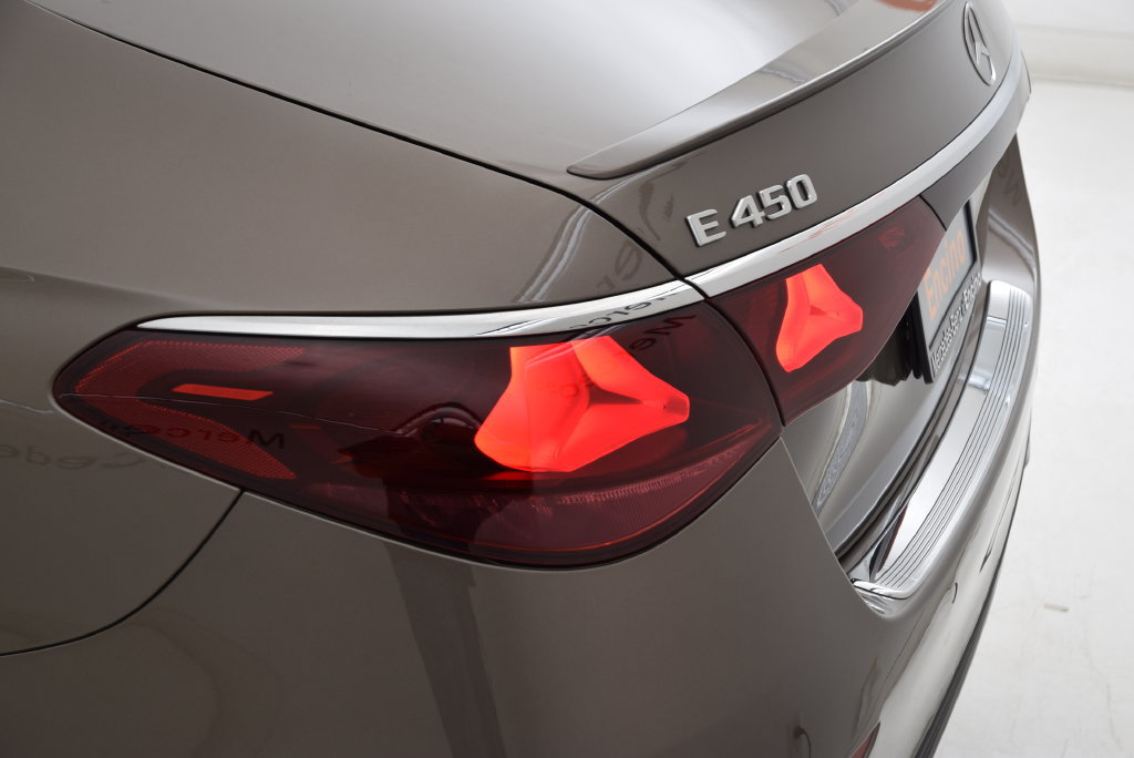 New 2026 Mercedes-Benz E 450 4MATIC Sedan image 13