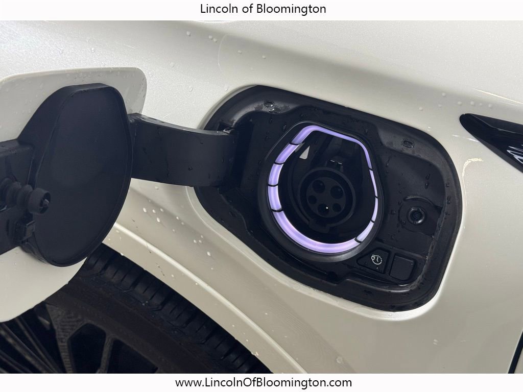 New 2025 Lincoln Corsair Grand Touring w/ Equipment Group 302A image 17