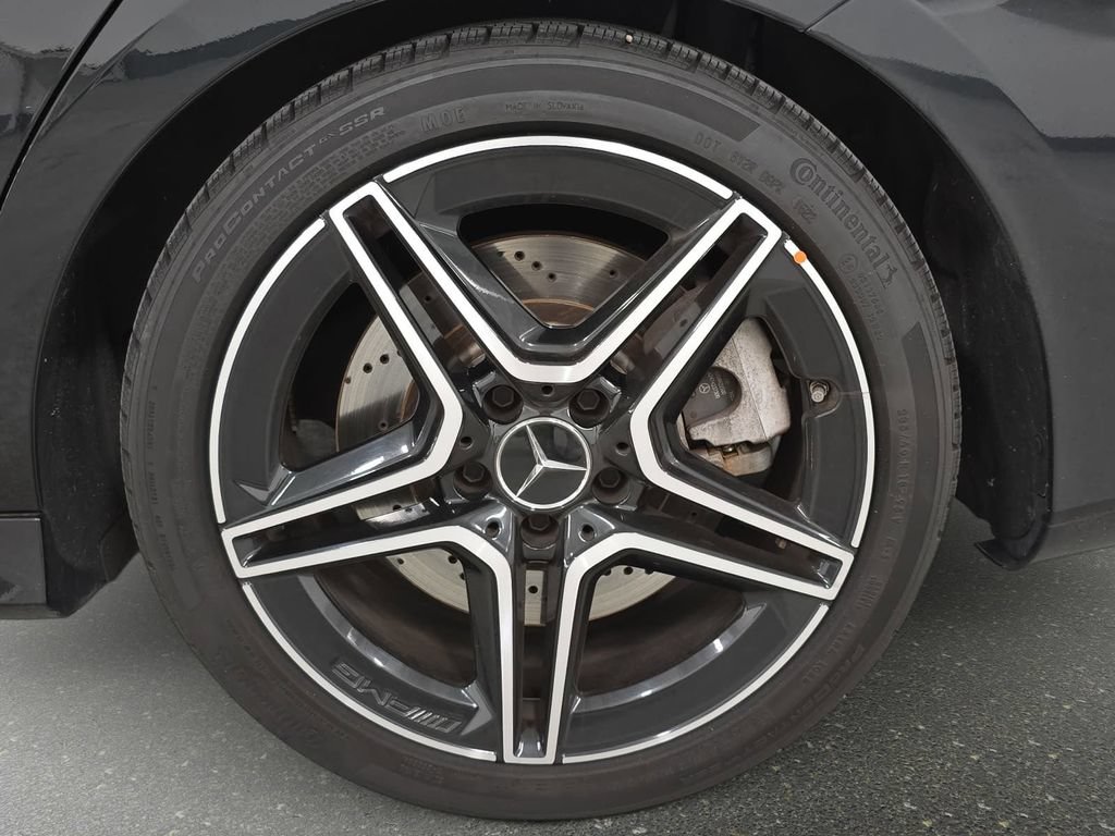 Used 2022 Mercedes-Benz CLA 35 AMG 4MATIC image 27