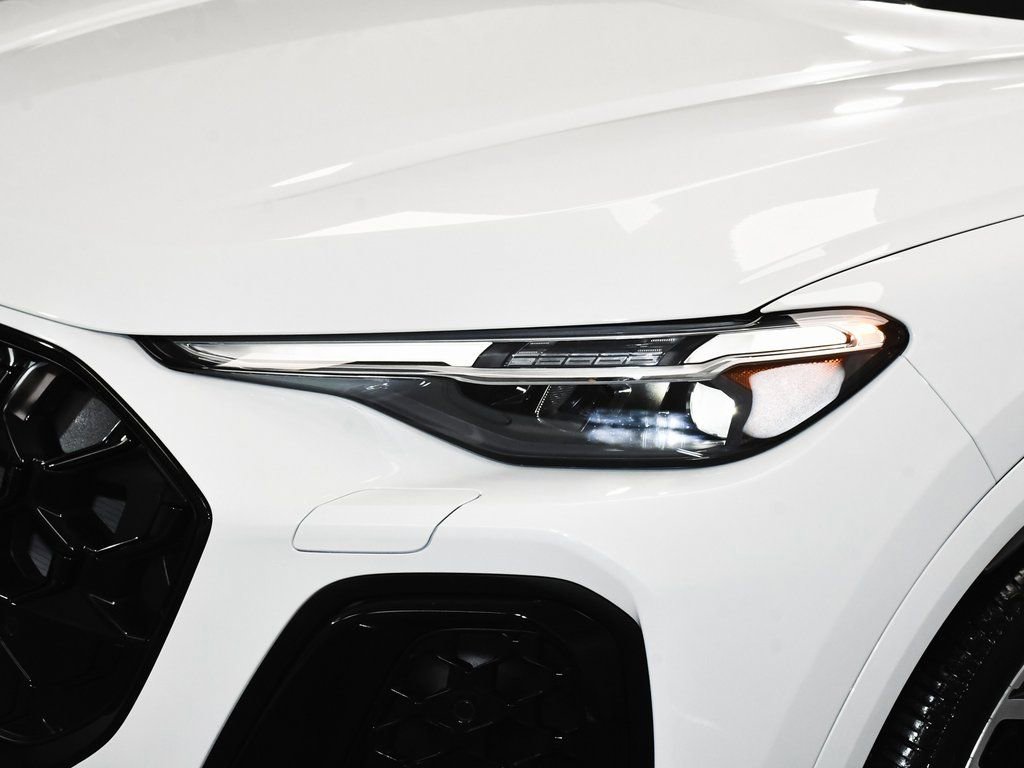 Used 2025 Audi SQ5 Premium Plus w/ Premium Plus Package image 69