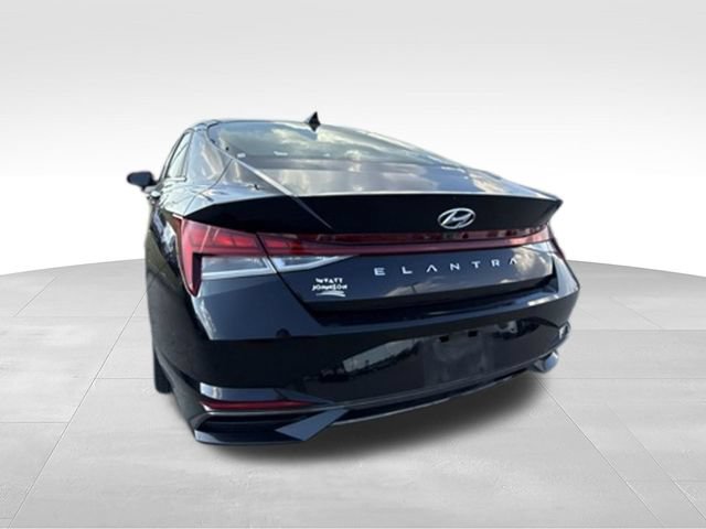 Used 2021 Hyundai Elantra SEL w/ Convenience + Premium Package FWD image 21