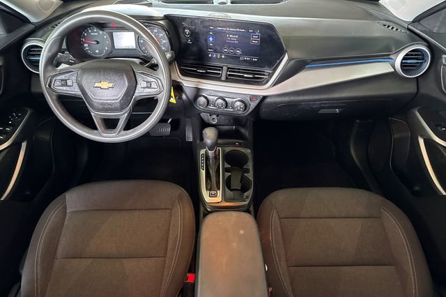 Used 2024 Chevrolet Trax LS w/ LS Convenience Package FWD image 15