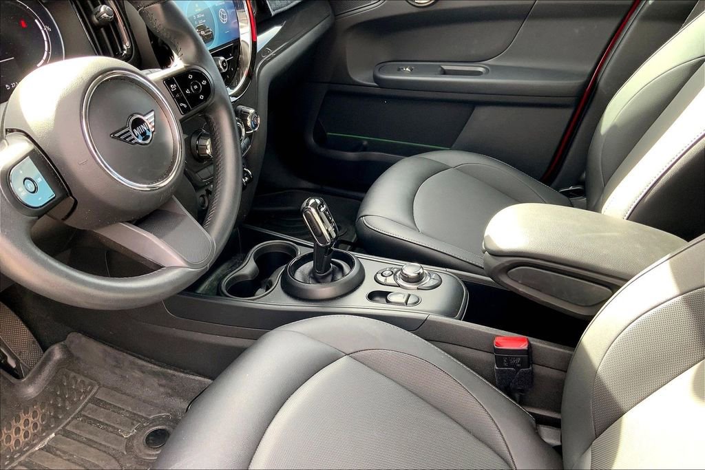 Certified 2024 MINI Cooper Countryman image 19