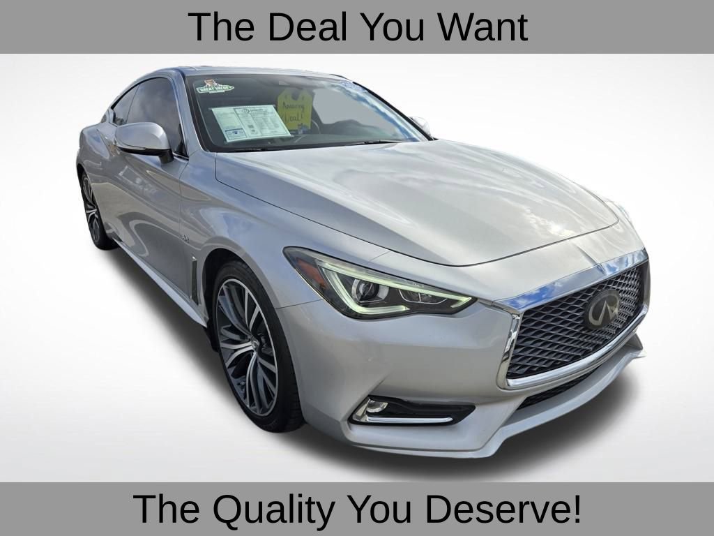 Used 2019 INFINITI Q60 3.0t Luxe w/ Essential Package