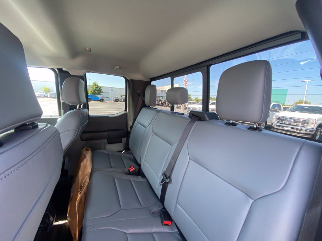 New 2026 Ford F350 XL w/ XL Chrome Package RWD image 26