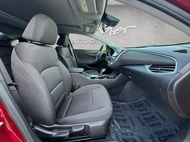 Used 2023 Chevrolet Malibu LT FWD image 24