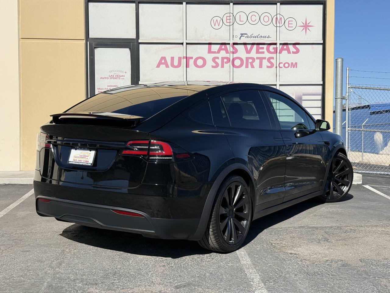 Used 2023 Tesla Model X AWD/4WD image 8