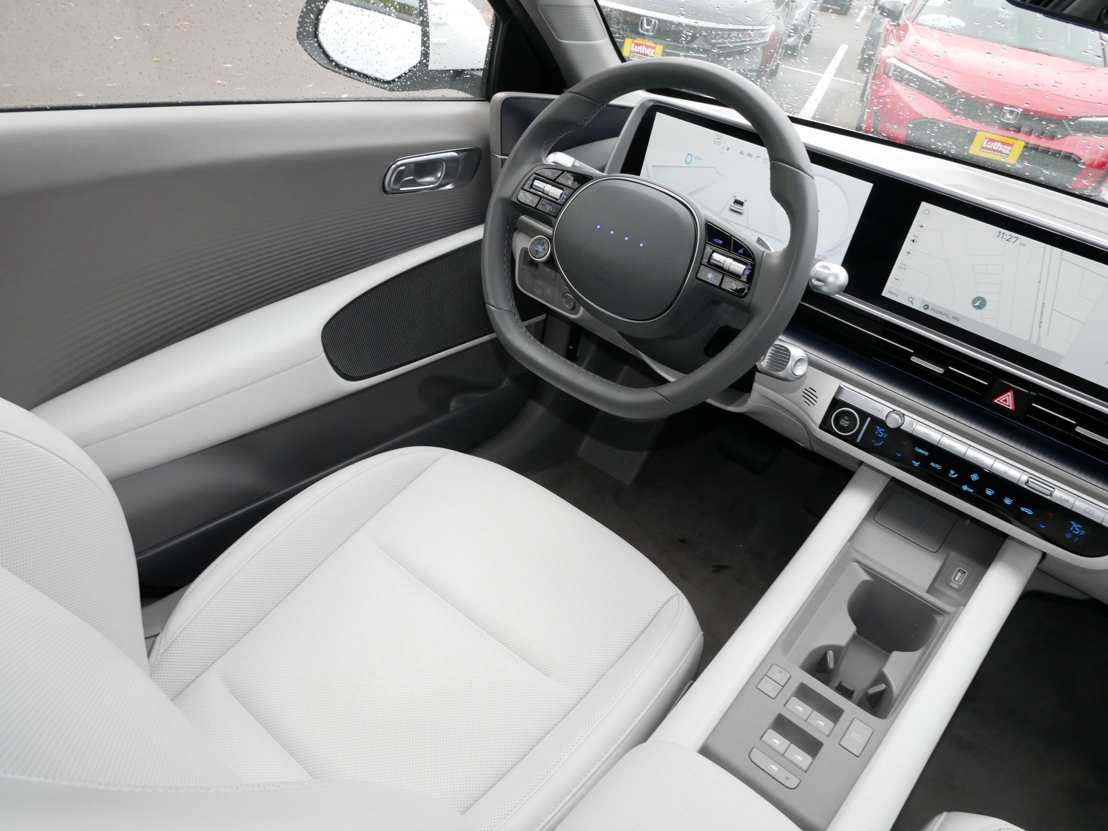 Used 2025 Hyundai Ioniq 6 SEL image 9