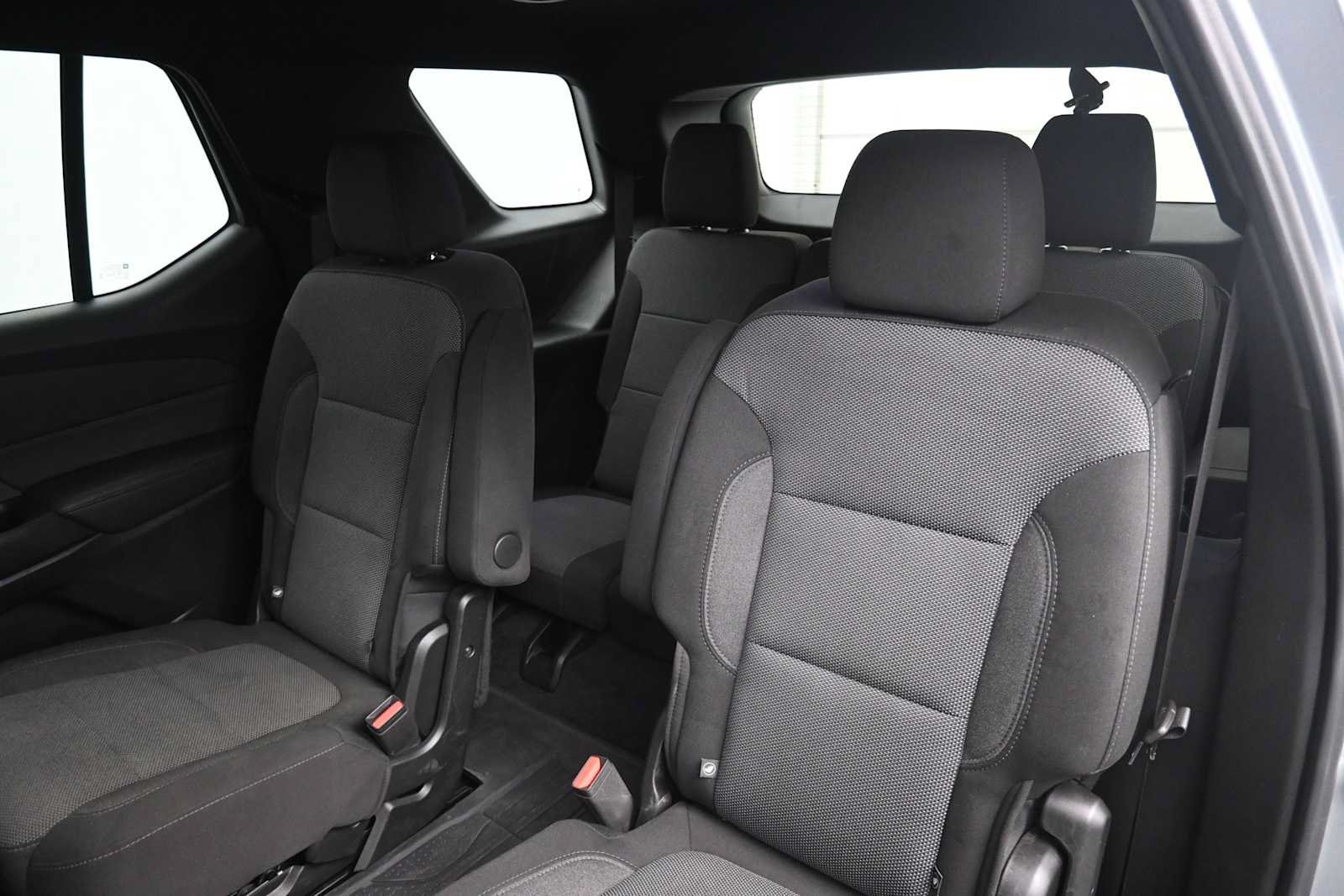 Used 2023 Chevrolet Traverse LT AWD/4WD image 13