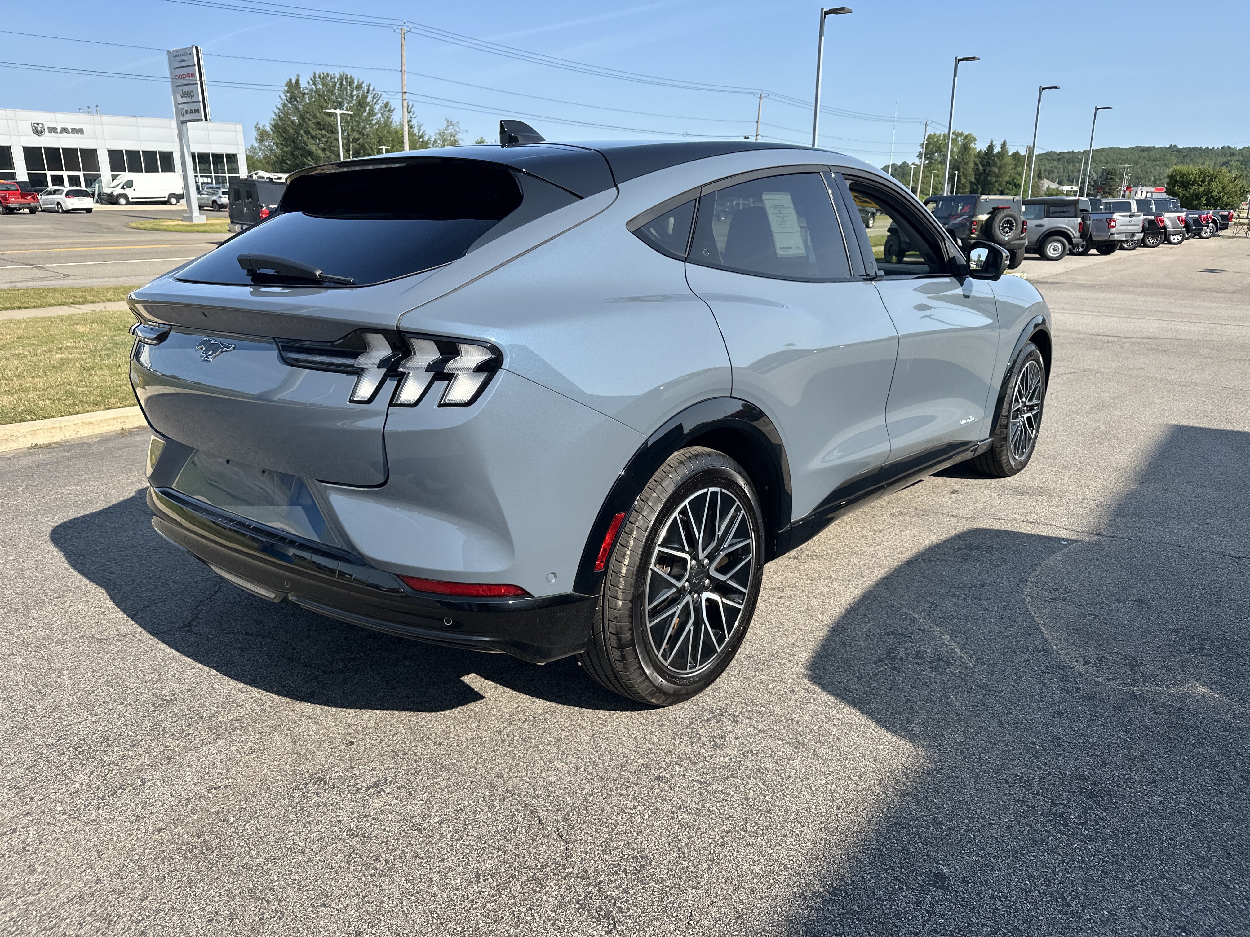 New 2024 Ford Mustang Mach-E Premium AWD/4WD image 14