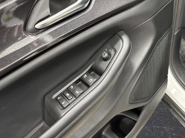 Used 2023 Jeep Grand Cherokee L Laredo image 24