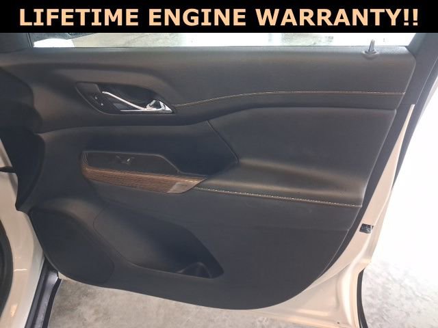 Used 2023 GMC Acadia SLE w/ Driver Convenience Package image 28