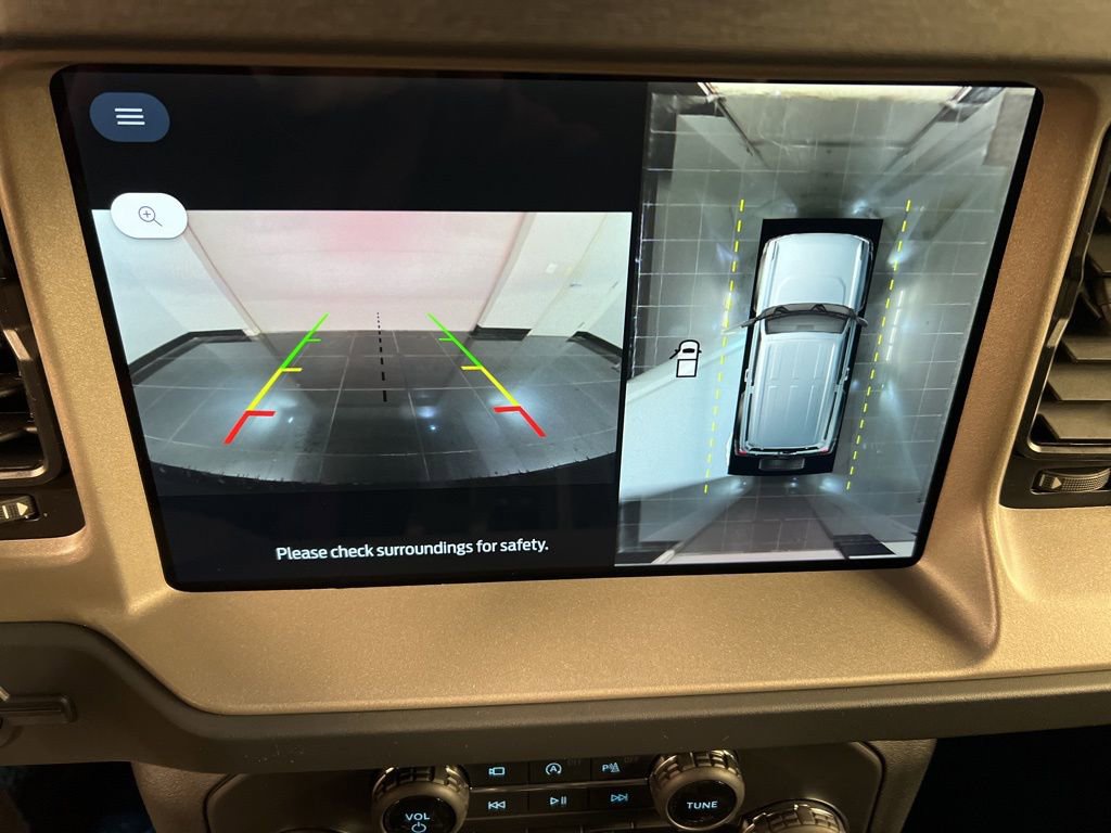 New 2026 Ford Bronco Outer Banks image 12