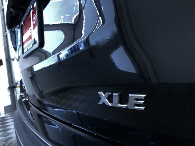 Used 2015 Toyota Highlander XLE image 15