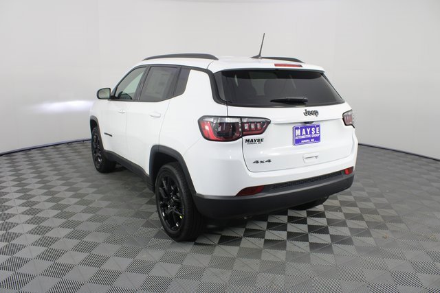 New 2026 Jeep Compass Latitude image 21