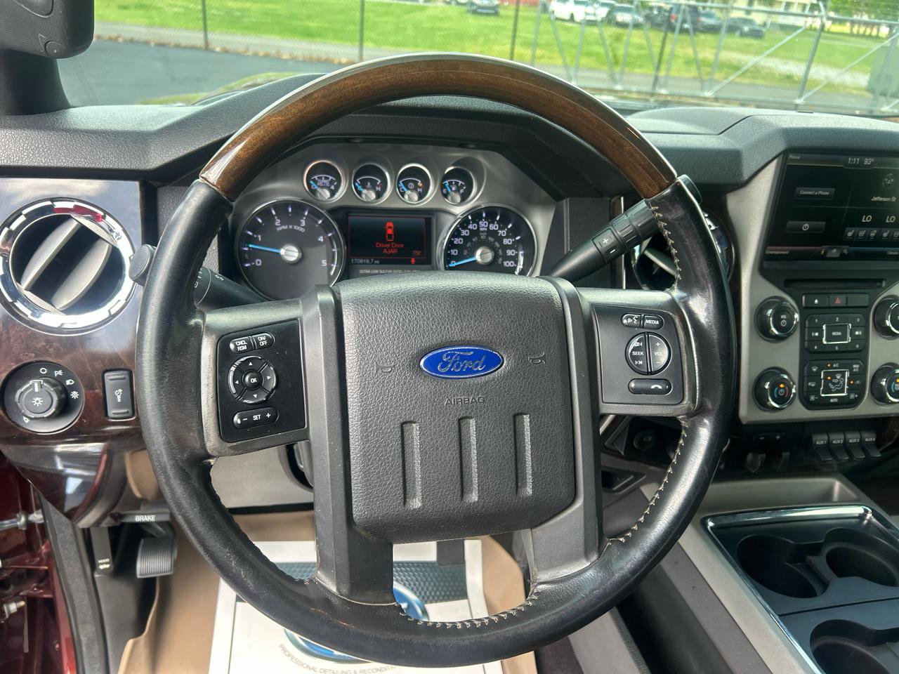 Used 2015 Ford F250 Platinum w/ FX4 Off-Road Package AWD/4WD image 15