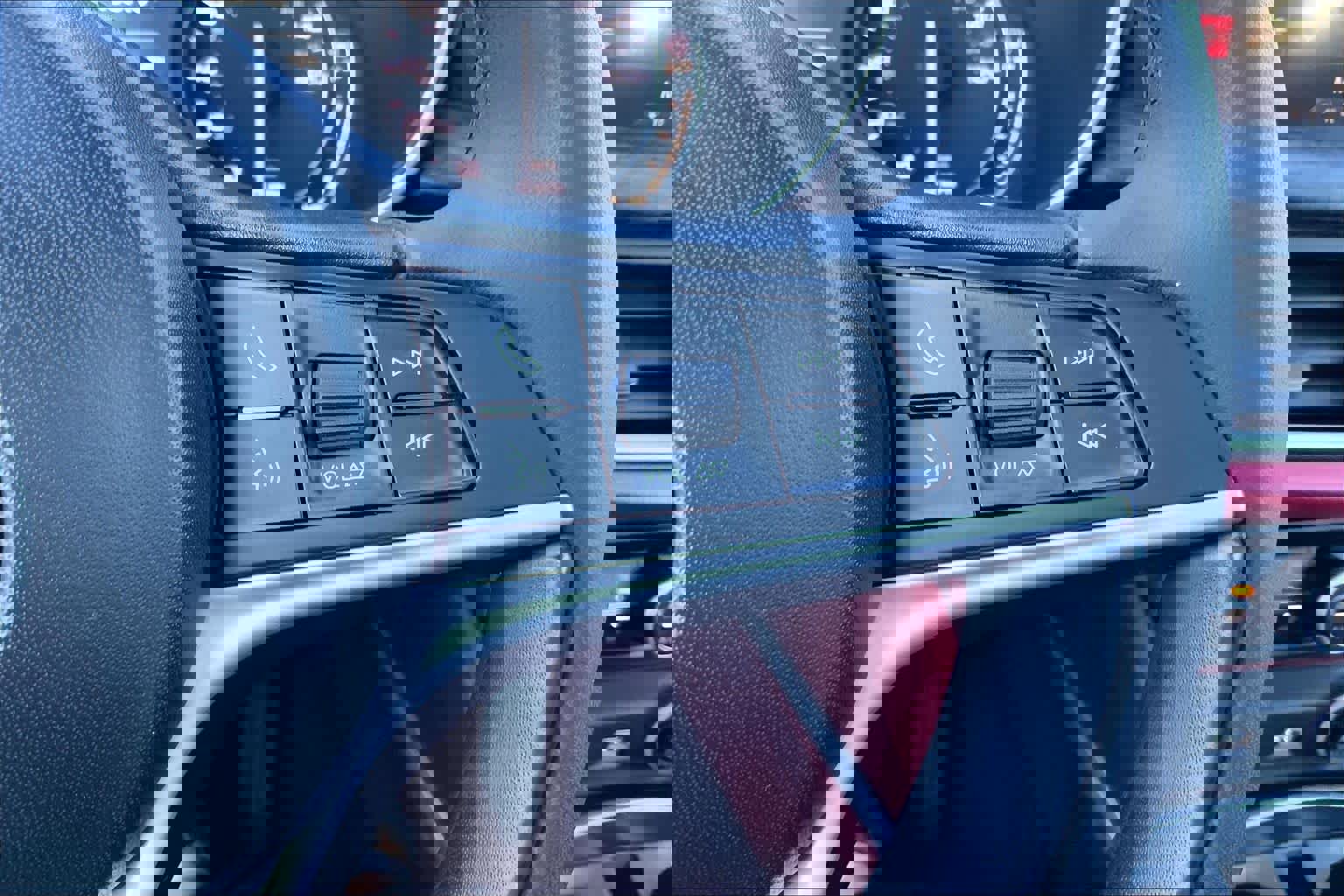 Used 2019 Alfa Romeo Stelvio Sprint w/ Nero Edizione image 25