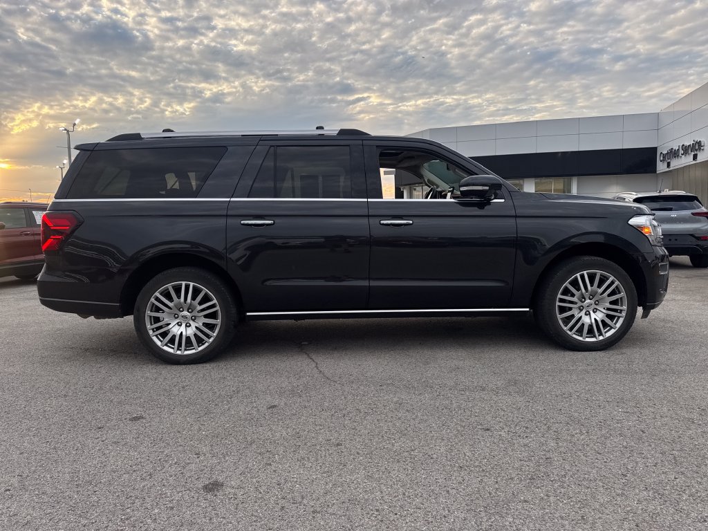 Used 2024 Ford Expedition Max Limited w/ Excursion Package AWD/4WD image 10