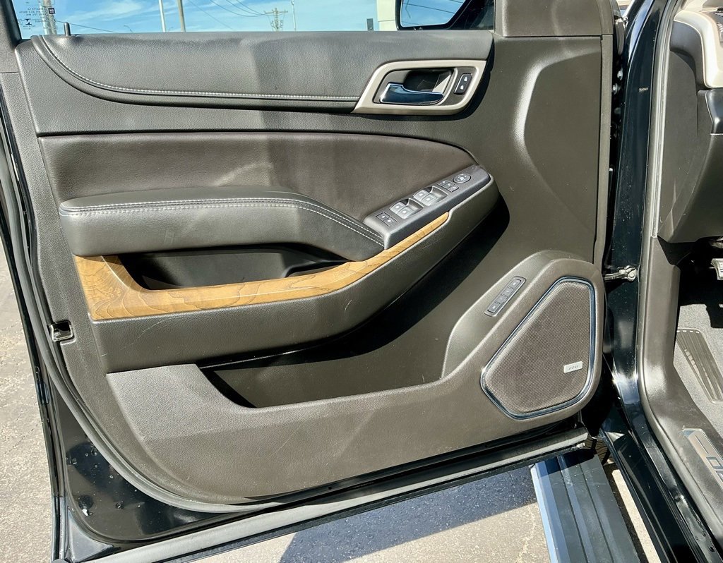 Used 2019 GMC Yukon XL Denali w/ Denali Ultimate Package image 41