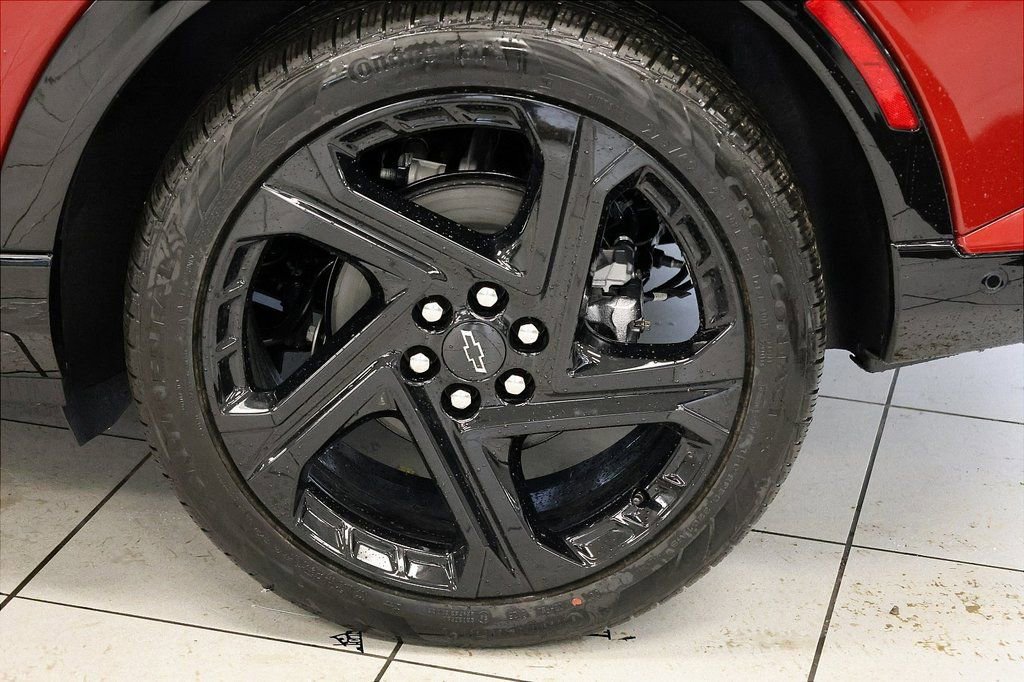 New 2026 Chevrolet Equinox EV RS image 5