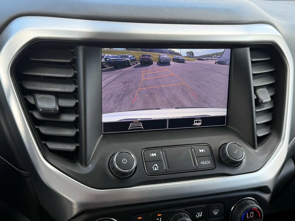 Used 2023 GMC Acadia SLE w/ Driver Convenience Package image 22