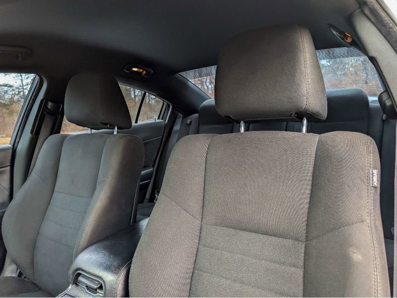 Used 2014 Dodge Charger R/T w/ Wheels & Tunes Group image 16