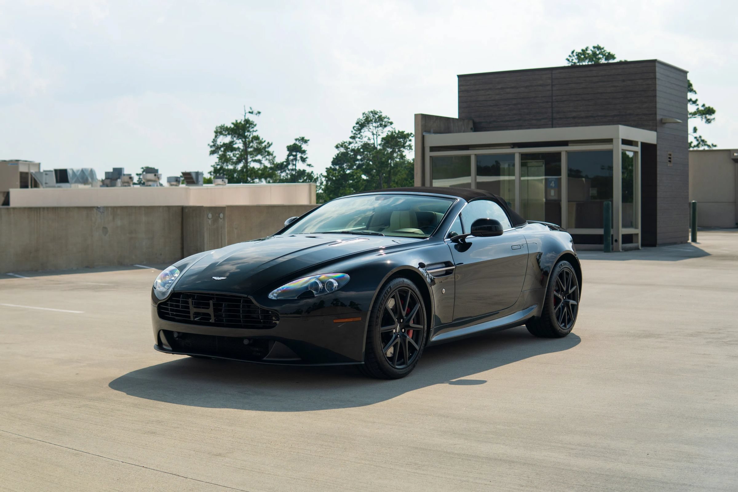 Used 2013 Aston Martin V8 Vantage Roadster