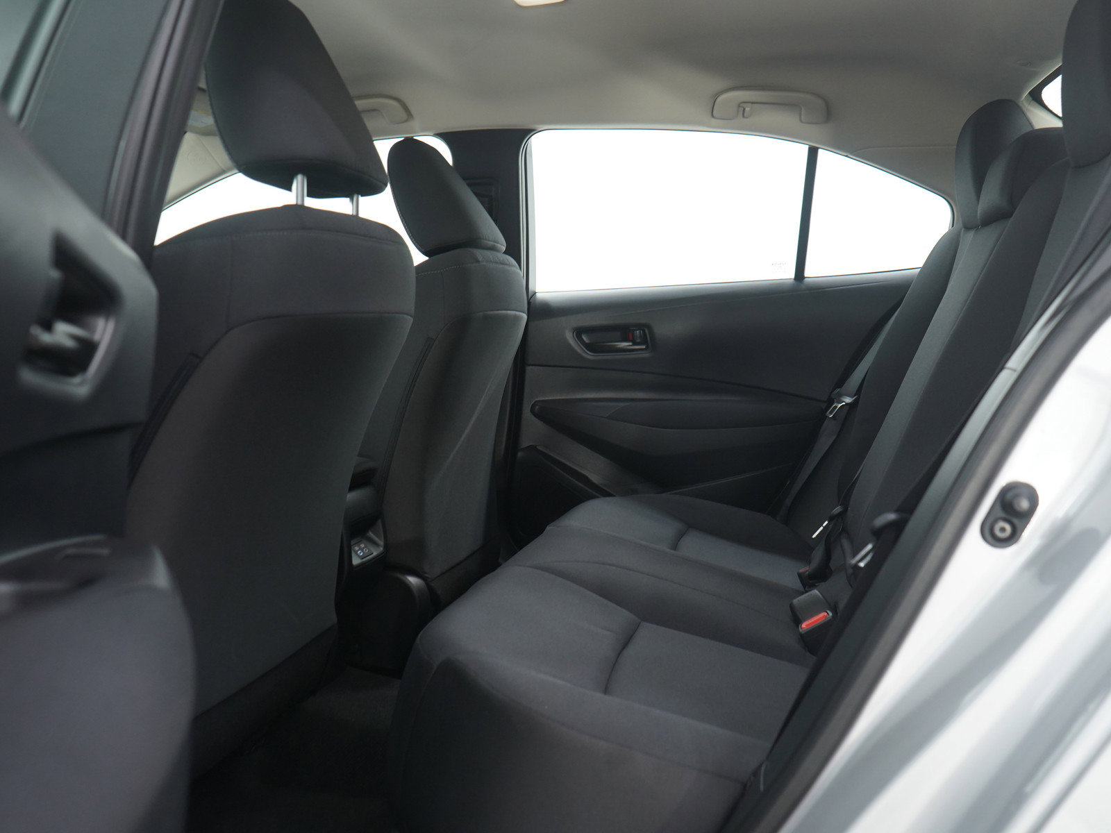 Used 2024 Toyota Corolla LE image 16