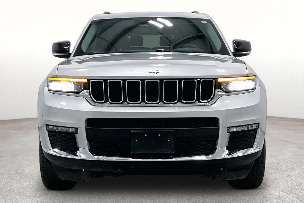 Used 2023 Jeep Grand Cherokee L Limited AWD/4WD image 4