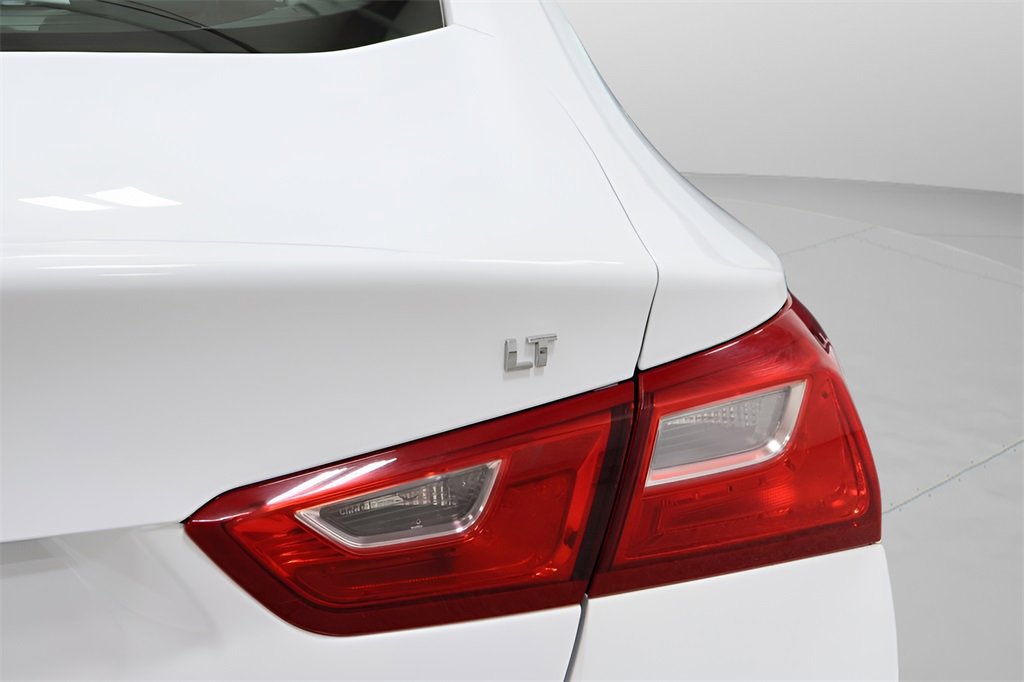 Used 2023 Chevrolet Malibu LT image 33