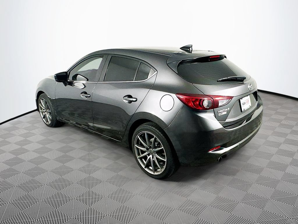 Used 2018 MAZDA MAZDA3 Touring FWD image 8