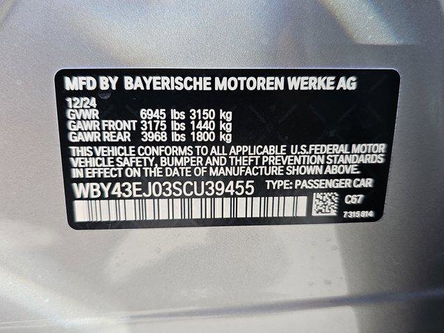 New 2025 BMW i7 eDrive50 image 38