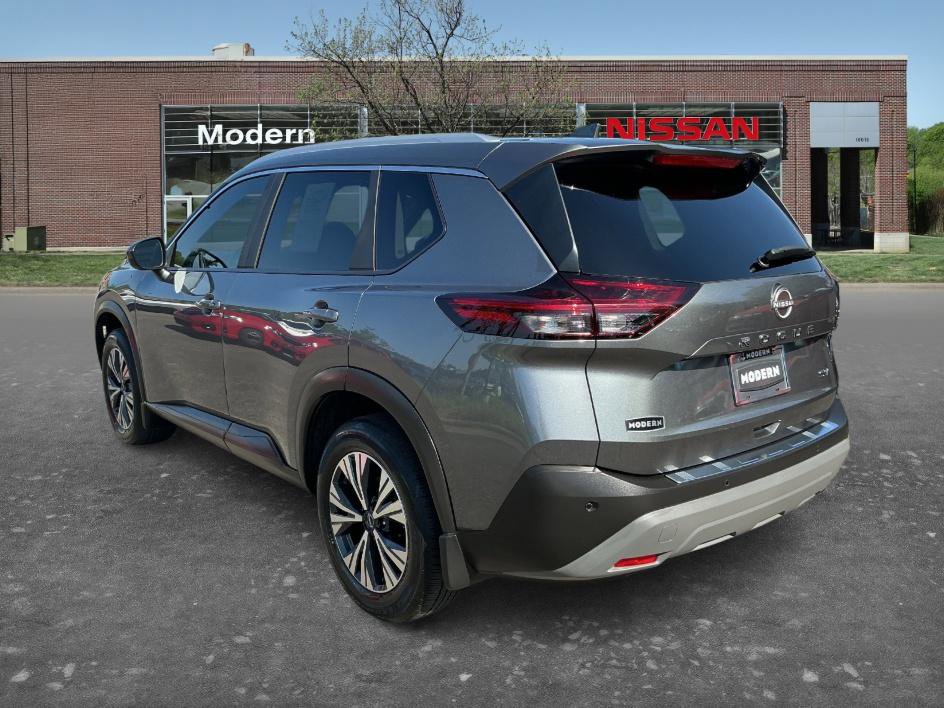Certified 2023 Nissan Rogue SV w/ SV Premium B Package FWD image 2