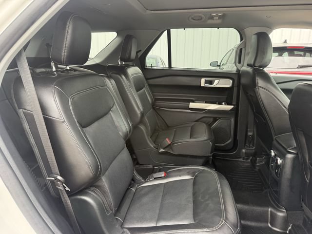 Used 2021 Ford Explorer Limited w/ Hybrid Equipment Group 310A AWD/4WD image 34