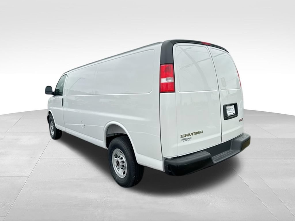 New 2025 GMC Savana 3500 Extended RWD image 6