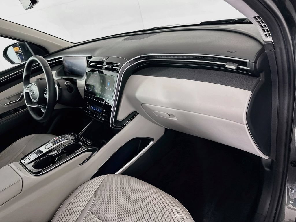 Certified 2022 Hyundai Tucson Limited FWD image 30