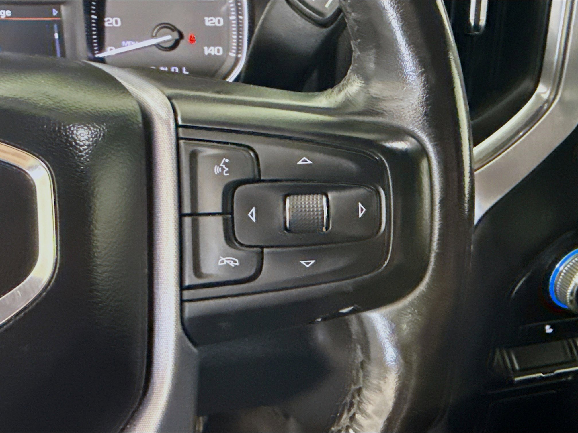 Used 2020 GMC Sierra 1500 Elevation w/ Elevation Value Package image 15