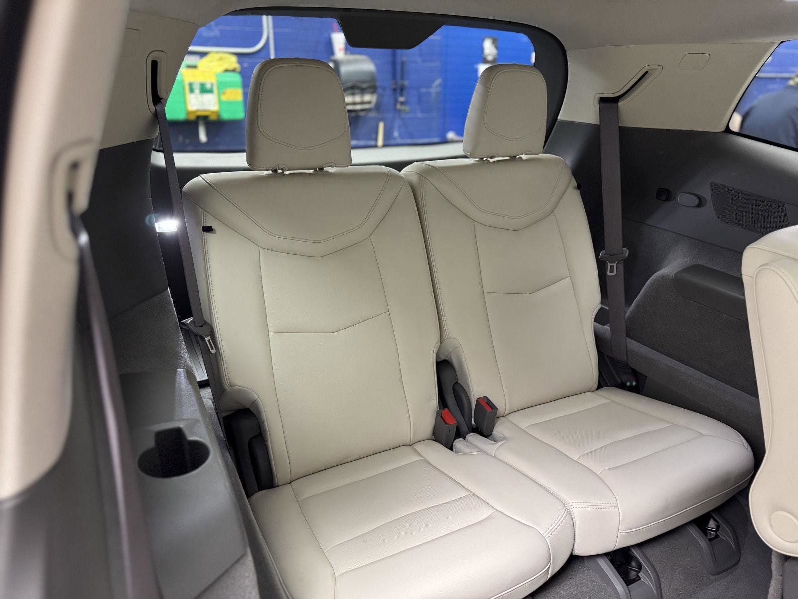 Used 2021 Cadillac XT6 Premium Luxury image 33