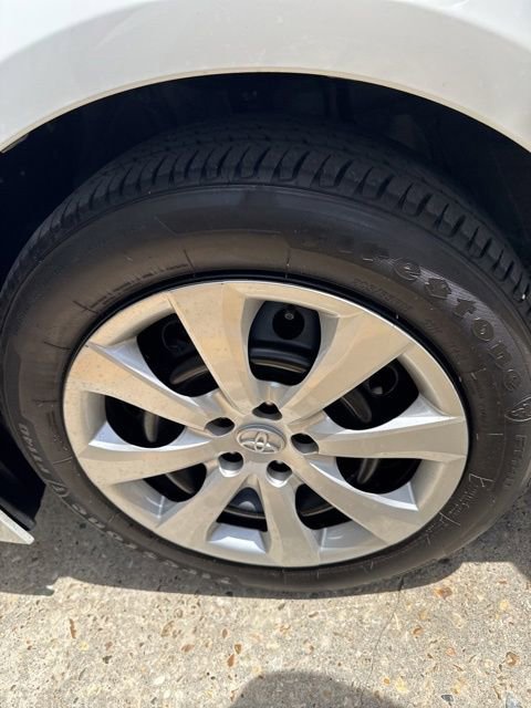 Used 2024 Toyota Corolla LE image 26