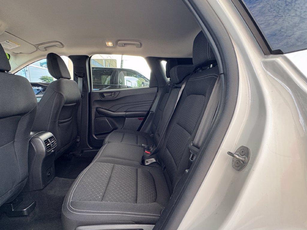 Used 2025 Ford Escape Active FWD image 29