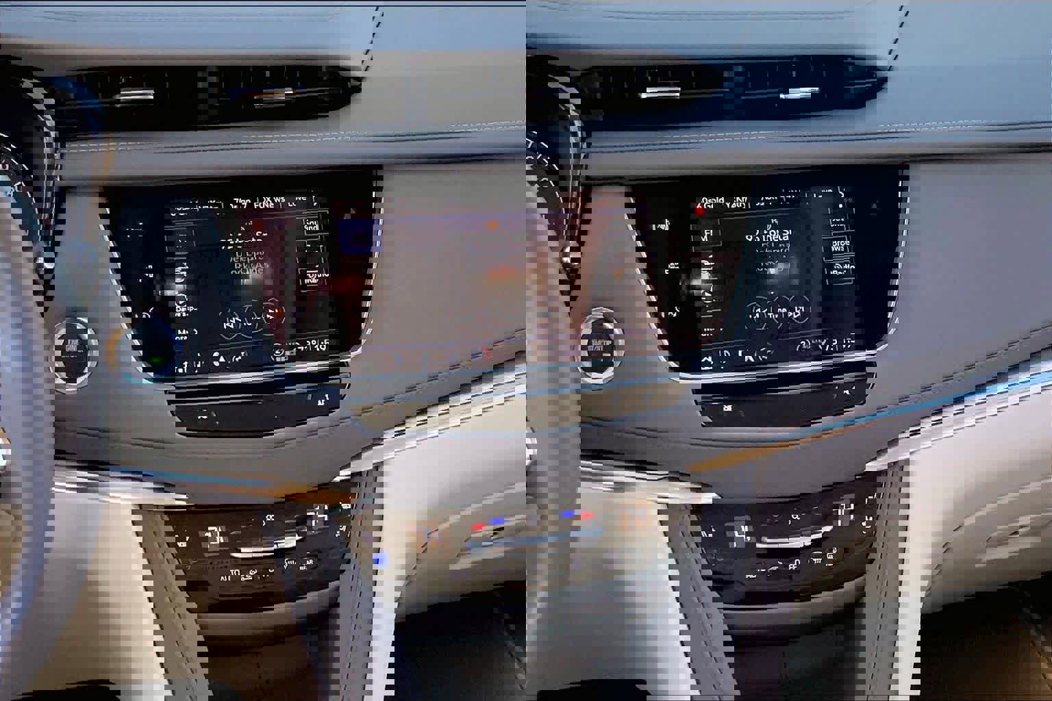 Used 2025 Cadillac XT5 Premium Luxury w/ Technology Package image 6