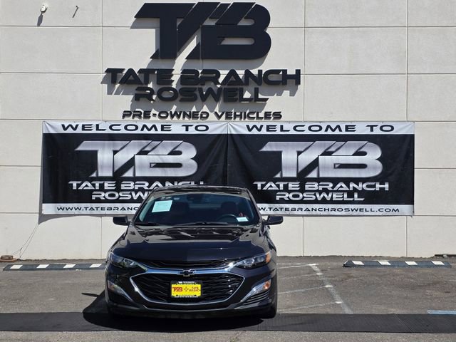 Used 2022 Chevrolet Malibu RS image 3