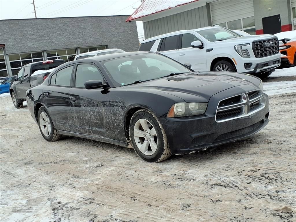 Used 2012 Dodge Charger SE RWD image 7