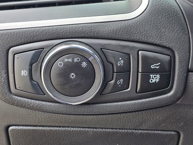 Used 2023 Ford Edge SEL w/ Convenience Package image 9