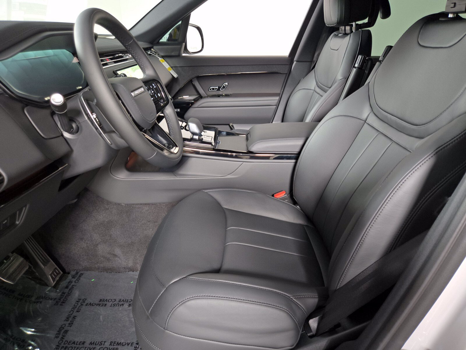 New 2027 Land Rover Range Rover Sport Dynamic SE AWD/4WD image 11