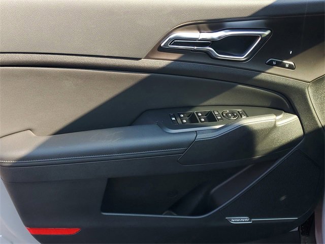 New 2026 Kia Sportage SX Prestige image 5