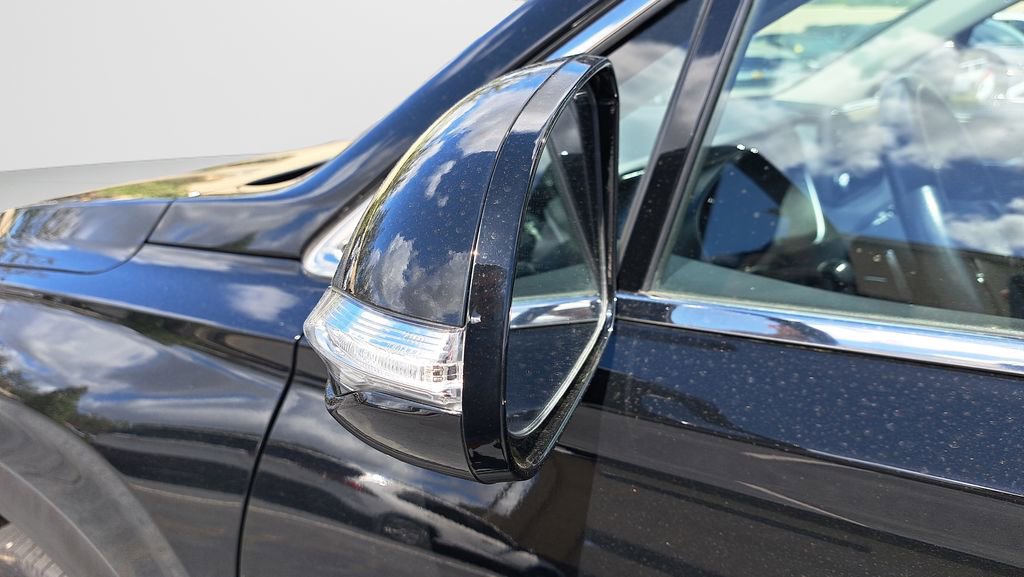 Used 2021 Hyundai Santa Fe Blue w/ Cargo Package image 19