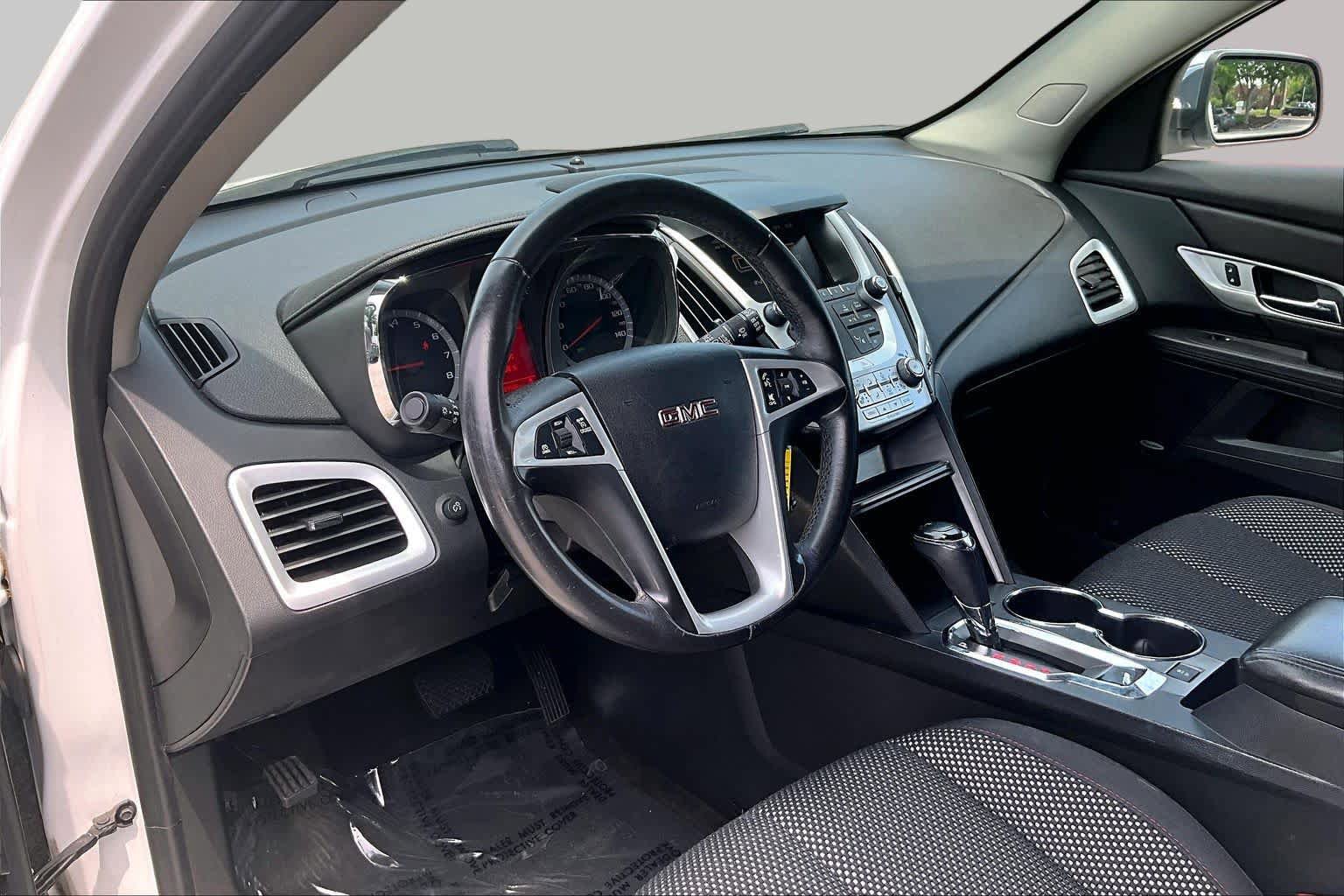 Used 2017 GMC Terrain SLE w/ Chrome Edition AWD/4WD image 18