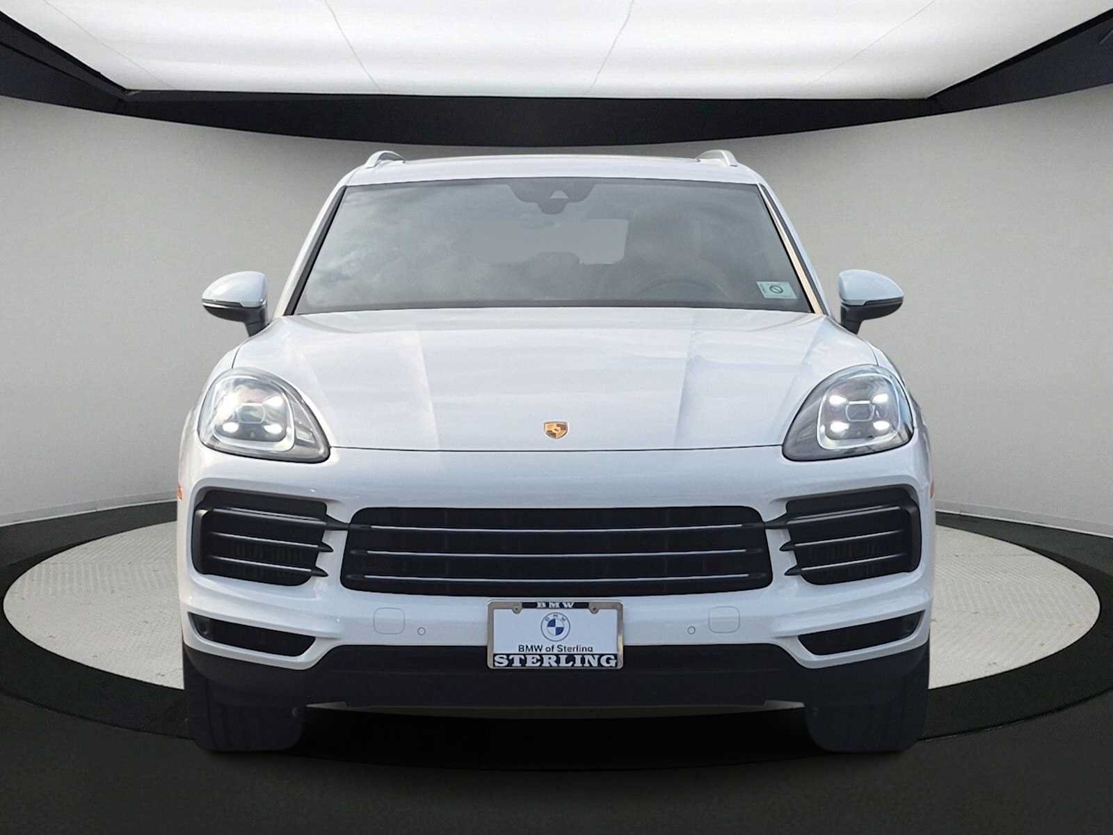 Used 2019 Porsche Cayenne AWD/4WD image 3